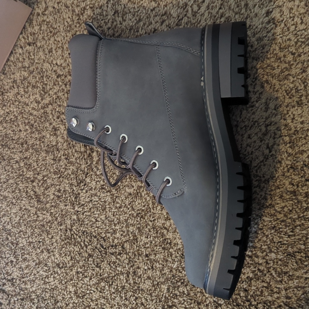 Women's Booties Dark Gray Size 11